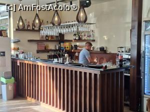[P23] Ohrid, Restaurantul de la Stație, Interiorul restaurantului, Barul cu de toate » foto by mprofeanu
 - 
<span class="allrVoted glyphicon glyphicon-heart hidden" id="av1540131"></span>
<a class="m-l-10 hidden" id="sv1540131" onclick="voting_Foto_DelVot(,1540131,22630)" role="button">șterge vot <span class="glyphicon glyphicon-remove"></span></a>
<a id="v91540131" class=" c-red"  onclick="voting_Foto_SetVot(1540131)" role="button"><span class="glyphicon glyphicon-heart-empty"></span> <b>LIKE</b> = Votează poza</a> <img class="hidden"  id="f1540131W9" src="/imagini/loader.gif" border="0" /><span class="AjErrMes hidden" id="e1540131ErM"></span>