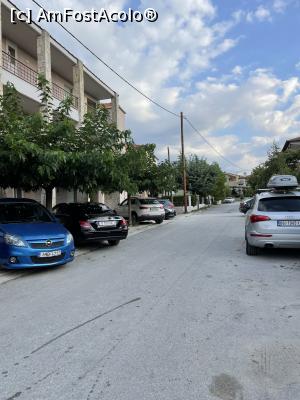 P15 [JUL-2022] Împrejurimi, parcarea pe stânga