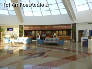 [P06] 6, Recepția este deschisă non-stop. » foto by doinafil
 - 
<span class="allrVoted glyphicon glyphicon-heart hidden" id="av1231557"></span>
<a class="m-l-10 hidden" id="sv1231557" onclick="voting_Foto_DelVot(,1231557,22688)" role="button">șterge vot <span class="glyphicon glyphicon-remove"></span></a>
<a id="v91231557" class=" c-red"  onclick="voting_Foto_SetVot(1231557)" role="button"><span class="glyphicon glyphicon-heart-empty"></span> <b>LIKE</b> = Votează poza</a> <img class="hidden"  id="f1231557W9" src="/imagini/loader.gif" border="0" /><span class="AjErrMes hidden" id="e1231557ErM"></span>