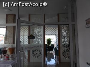 [P31] Ecrin Hotel Altintaş - la micul dejun » foto by nicole33
 - 
<span class="allrVoted glyphicon glyphicon-heart hidden" id="av908252"></span>
<a class="m-l-10 hidden" id="sv908252" onclick="voting_Foto_DelVot(,908252,22824)" role="button">șterge vot <span class="glyphicon glyphicon-remove"></span></a>
<a id="v9908252" class=" c-red"  onclick="voting_Foto_SetVot(908252)" role="button"><span class="glyphicon glyphicon-heart-empty"></span> <b>LIKE</b> = Votează poza</a> <img class="hidden"  id="f908252W9" src="/imagini/loader.gif" border="0" /><span class="AjErrMes hidden" id="e908252ErM"></span>