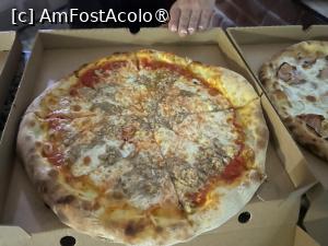 [P04] Pizza Colosseum, Moldovița
, pizza Tonno e Cipolla, cu ton și ceapă » foto by Andrei16
 - 
<span class="allrVoted glyphicon glyphicon-heart hidden" id="av1481697"></span>
<a class="m-l-10 hidden" id="sv1481697" onclick="voting_Foto_DelVot(,1481697,23128)" role="button">șterge vot <span class="glyphicon glyphicon-remove"></span></a>
<a id="v91481697" class=" c-red"  onclick="voting_Foto_SetVot(1481697)" role="button"><span class="glyphicon glyphicon-heart-empty"></span> <b>LIKE</b> = Votează poza</a> <img class="hidden"  id="f1481697W9" src="/imagini/loader.gif" border="0" /><span class="AjErrMes hidden" id="e1481697ErM"></span>