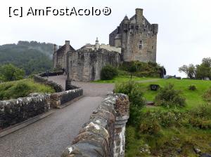 [P26] Pe pod spre Castelul Eilean Donan.  » foto by Aurici
 - 
<span class="allrVoted glyphicon glyphicon-heart hidden" id="av932973"></span>
<a class="m-l-10 hidden" id="sv932973" onclick="voting_Foto_DelVot(,932973,23255)" role="button">șterge vot <span class="glyphicon glyphicon-remove"></span></a>
<a id="v9932973" class=" c-red"  onclick="voting_Foto_SetVot(932973)" role="button"><span class="glyphicon glyphicon-heart-empty"></span> <b>LIKE</b> = Votează poza</a> <img class="hidden"  id="f932973W9" src="/imagini/loader.gif" border="0" /><span class="AjErrMes hidden" id="e932973ErM"></span>