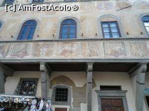 [P19] Palatul Dell'Antella din Piazza Santa Croce, construit la 1619 cu o fațadă fostă policromă. » foto by mihaelavoicu
 - 
<span class="allrVoted glyphicon glyphicon-heart hidden" id="av1161895"></span>
<a class="m-l-10 hidden" id="sv1161895" onclick="voting_Foto_DelVot(,1161895,23273)" role="button">șterge vot <span class="glyphicon glyphicon-remove"></span></a>
<a id="v91161895" class=" c-red"  onclick="voting_Foto_SetVot(1161895)" role="button"><span class="glyphicon glyphicon-heart-empty"></span> <b>LIKE</b> = Votează poza</a> <img class="hidden"  id="f1161895W9" src="/imagini/loader.gif" border="0" /><span class="AjErrMes hidden" id="e1161895ErM"></span>