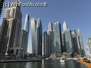 [P01] Dubai Marina,zgârie norii văzuți dinspre canalul navigabil » foto by AZE
 - 
<span class="allrVoted glyphicon glyphicon-heart hidden" id="av1491608"></span>
<a class="m-l-10 hidden" id="sv1491608" onclick="voting_Foto_DelVot(,1491608,23380)" role="button">șterge vot <span class="glyphicon glyphicon-remove"></span></a>
<a id="v91491608" class=" c-red"  onclick="voting_Foto_SetVot(1491608)" role="button"><span class="glyphicon glyphicon-heart-empty"></span> <b>LIKE</b> = Votează poza</a> <img class="hidden"  id="f1491608W9" src="/imagini/loader.gif" border="0" /><span class="AjErrMes hidden" id="e1491608ErM"></span>