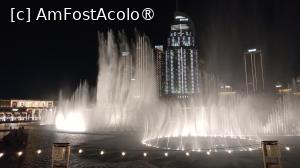 [P16] The Dubai Fountain » foto by elenaadina
 - 
<span class="allrVoted glyphicon glyphicon-heart hidden" id="av1454363"></span>
<a class="m-l-10 hidden" id="sv1454363" onclick="voting_Foto_DelVot(,1454363,23380)" role="button">șterge vot <span class="glyphicon glyphicon-remove"></span></a>
<a id="v91454363" class=" c-red"  onclick="voting_Foto_SetVot(1454363)" role="button"><span class="glyphicon glyphicon-heart-empty"></span> <b>LIKE</b> = Votează poza</a> <img class="hidden"  id="f1454363W9" src="/imagini/loader.gif" border="0" /><span class="AjErrMes hidden" id="e1454363ErM"></span>