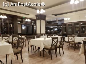 [P02] Sala de restaurant » foto by DOINITA
 - 
<span class="allrVoted glyphicon glyphicon-heart hidden" id="av943149"></span>
<a class="m-l-10 hidden" id="sv943149" onclick="voting_Foto_DelVot(,943149,23423)" role="button">șterge vot <span class="glyphicon glyphicon-remove"></span></a>
<a id="v9943149" class=" c-red"  onclick="voting_Foto_SetVot(943149)" role="button"><span class="glyphicon glyphicon-heart-empty"></span> <b>LIKE</b> = Votează poza</a> <img class="hidden"  id="f943149W9" src="/imagini/loader.gif" border="0" /><span class="AjErrMes hidden" id="e943149ErM"></span>