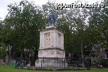 [P18] Mausoleul lui Casimir Périer, important om politic în timpul Restauraţiei şi al lui Ludovic-Filip, şef al guvernului în 1831-1832 » foto by Ovidiu istorie
 - 
<span class="allrVoted glyphicon glyphicon-heart hidden" id="av320439"></span>
<a class="m-l-10 hidden" id="sv320439" onclick="voting_Foto_DelVot(,320439,23478)" role="button">șterge vot <span class="glyphicon glyphicon-remove"></span></a>
<a id="v9320439" class=" c-red"  onclick="voting_Foto_SetVot(320439)" role="button"><span class="glyphicon glyphicon-heart-empty"></span> <b>LIKE</b> = Votează poza</a> <img class="hidden"  id="f320439W9" src="/imagini/loader.gif" border="0" /><span class="AjErrMes hidden" id="e320439ErM"></span>