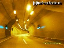 [P50] prin tunel. » foto by adryana
 - 
<span class="allrVoted glyphicon glyphicon-heart hidden" id="av318029"></span>
<a class="m-l-10 hidden" id="sv318029" onclick="voting_Foto_DelVot(,318029,23568)" role="button">șterge vot <span class="glyphicon glyphicon-remove"></span></a>
<a id="v9318029" class=" c-red"  onclick="voting_Foto_SetVot(318029)" role="button"><span class="glyphicon glyphicon-heart-empty"></span> <b>LIKE</b> = Votează poza</a> <img class="hidden"  id="f318029W9" src="/imagini/loader.gif" border="0" /><span class="AjErrMes hidden" id="e318029ErM"></span>