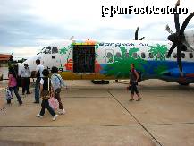 P01 [SEP-2006] Avionul micut cu care am ajuns in Cambodgia