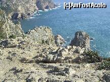 P10 [SEP-2009] Cabo da Roca - Din inaltimea platoului, stanci si ape in bataia soarelui si vantului.