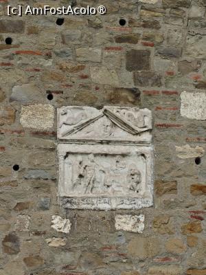 [P25] Piatră funerară refolosită. » foto by tata123 🔱
 - 
<span class="allrVoted glyphicon glyphicon-heart hidden" id="av1545496"></span>
<a class="m-l-10 hidden" id="sv1545496" onclick="voting_Foto_DelVot(,1545496,23694)" role="button">șterge vot <span class="glyphicon glyphicon-remove"></span></a>
<a id="v91545496" class=" c-red"  onclick="voting_Foto_SetVot(1545496)" role="button"><span class="glyphicon glyphicon-heart-empty"></span> <b>LIKE</b> = Votează poza</a> <img class="hidden"  id="f1545496W9" src="/imagini/loader.gif" border="0" /><span class="AjErrMes hidden" id="e1545496ErM"></span>