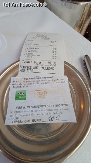 [P18] Ristorante Pizzeria Tasso, Sorrento - nota de plată » foto by Dragoș_MD
 - 
<span class="allrVoted glyphicon glyphicon-heart hidden" id="av1529725"></span>
<a class="m-l-10 hidden" id="sv1529725" onclick="voting_Foto_DelVot(,1529725,23744)" role="button">șterge vot <span class="glyphicon glyphicon-remove"></span></a>
<a id="v91529725" class=" c-red"  onclick="voting_Foto_SetVot(1529725)" role="button"><span class="glyphicon glyphicon-heart-empty"></span> <b>LIKE</b> = Votează poza</a> <img class="hidden"  id="f1529725W9" src="/imagini/loader.gif" border="0" /><span class="AjErrMes hidden" id="e1529725ErM"></span>
