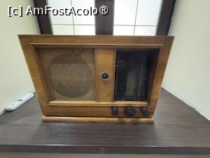 [P12] Muzeul orașului Sinaia,radio vechi » foto by AZE
 - 
<span class="allrVoted glyphicon glyphicon-heart hidden" id="av1537131"></span>
<a class="m-l-10 hidden" id="sv1537131" onclick="voting_Foto_DelVot(,1537131,23928)" role="button">șterge vot <span class="glyphicon glyphicon-remove"></span></a>
<a id="v91537131" class=" c-red"  onclick="voting_Foto_SetVot(1537131)" role="button"><span class="glyphicon glyphicon-heart-empty"></span> <b>LIKE</b> = Votează poza</a> <img class="hidden"  id="f1537131W9" src="/imagini/loader.gif" border="0" /><span class="AjErrMes hidden" id="e1537131ErM"></span>