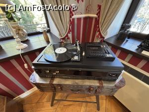 [P18] Muzeul orașului Sinaia,decor cafenea » foto by AZE
 - 
<span class="allrVoted glyphicon glyphicon-heart hidden" id="av1537137"></span>
<a class="m-l-10 hidden" id="sv1537137" onclick="voting_Foto_DelVot(,1537137,23928)" role="button">șterge vot <span class="glyphicon glyphicon-remove"></span></a>
<a id="v91537137" class=" c-red"  onclick="voting_Foto_SetVot(1537137)" role="button"><span class="glyphicon glyphicon-heart-empty"></span> <b>LIKE</b> = Votează poza</a> <img class="hidden"  id="f1537137W9" src="/imagini/loader.gif" border="0" /><span class="AjErrMes hidden" id="e1537137ErM"></span>