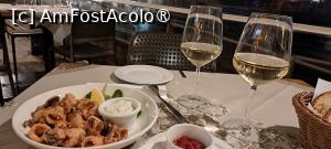 [P11] Cockney`s Restaurant, calamari cu sos tartar și lămâie » foto by irinad
 - 
<span class="allrVoted glyphicon glyphicon-heart hidden" id="av1512198"></span>
<a class="m-l-10 hidden" id="sv1512198" onclick="voting_Foto_DelVot(,1512198,23969)" role="button">șterge vot <span class="glyphicon glyphicon-remove"></span></a>
<a id="v91512198" class=" c-red"  onclick="voting_Foto_SetVot(1512198)" role="button"><span class="glyphicon glyphicon-heart-empty"></span> <b>LIKE</b> = Votează poza</a> <img class="hidden"  id="f1512198W9" src="/imagini/loader.gif" border="0" /><span class="AjErrMes hidden" id="e1512198ErM"></span>