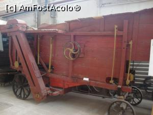 [P45] Despre batoza Hofherr Schrantz (fabricată în Ungaria, în 1918), muzeografa ne-a spus că a fost utilizată atunci când a fost filmată pelicula „Moromeţii”.  » foto by Floryn81
 - 
<span class="allrVoted glyphicon glyphicon-heart hidden" id="av872461"></span>
<a class="m-l-10 hidden" id="sv872461" onclick="voting_Foto_DelVot(,872461,24038)" role="button">șterge vot <span class="glyphicon glyphicon-remove"></span></a>
<a id="v9872461" class=" c-red"  onclick="voting_Foto_SetVot(872461)" role="button"><span class="glyphicon glyphicon-heart-empty"></span> <b>LIKE</b> = Votează poza</a> <img class="hidden"  id="f872461W9" src="/imagini/loader.gif" border="0" /><span class="AjErrMes hidden" id="e872461ErM"></span>
