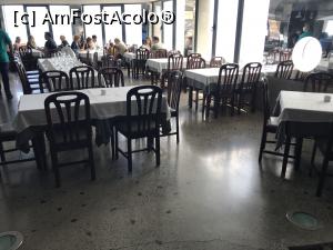 P08 [APR-2022] Cachalote Restaurante - unul din salaoanele interioare