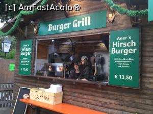 [P25] Herbsfest Rosenheim - Sau hamburgeri » foto by mishu
 - 
<span class="allrVoted glyphicon glyphicon-heart hidden" id="av1003939"></span>
<a class="m-l-10 hidden" id="sv1003939" onclick="voting_Foto_DelVot(,1003939,24232)" role="button">șterge vot <span class="glyphicon glyphicon-remove"></span></a>
<a id="v91003939" class=" c-red"  onclick="voting_Foto_SetVot(1003939)" role="button"><span class="glyphicon glyphicon-heart-empty"></span> <b>LIKE</b> = Votează poza</a> <img class="hidden"  id="f1003939W9" src="/imagini/loader.gif" border="0" /><span class="AjErrMes hidden" id="e1003939ErM"></span>