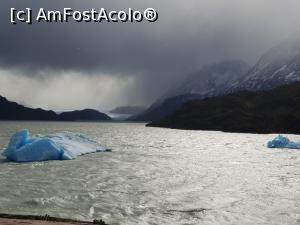P11 [SEP-2018] poze de la ghețarul Grey unde cu greu mă puteam ține pe picioare