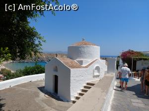 P17 [JUN-2022] Lindos, pe drumul spre plaja Pallas, Biserica Agios Georgios Pachymachiotis.