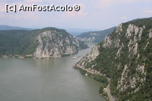 P18 [AUG-2020] Parcul Natural Porțile de Fier, Cazanele Mici, Ciucaru Mic și Muntele Mali Strbac (Serbia) văzute de la Punctul de belvedere Dubova de pe Ciucaru Mare