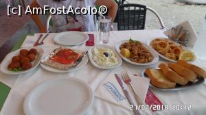[P06] Taverna Restaurant Zorbas, Leptokarya, Grecia. A venit mâncarea.  » foto by ungureanica
 - 
<span class="allrVoted glyphicon glyphicon-heart hidden" id="av1037626"></span>
<a class="m-l-10 hidden" id="sv1037626" onclick="voting_Foto_DelVot(,1037626,24650)" role="button">șterge vot <span class="glyphicon glyphicon-remove"></span></a>
<a id="v91037626" class=" c-red"  onclick="voting_Foto_SetVot(1037626)" role="button"><span class="glyphicon glyphicon-heart-empty"></span> <b>LIKE</b> = Votează poza</a> <img class="hidden"  id="f1037626W9" src="/imagini/loader.gif" border="0" /><span class="AjErrMes hidden" id="e1037626ErM"></span>