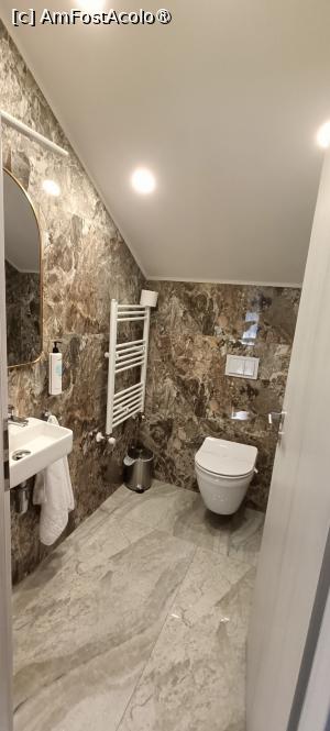 [P22] Toaleta separată - dormitor „imperial”. » foto by tata123 🔱
 - 
<span class="allrVoted glyphicon glyphicon-heart hidden" id="av1516657"></span>
<a class="m-l-10 hidden" id="sv1516657" onclick="voting_Foto_DelVot(,1516657,24704)" role="button">șterge vot <span class="glyphicon glyphicon-remove"></span></a>
<a id="v91516657" class=" c-red"  onclick="voting_Foto_SetVot(1516657)" role="button"><span class="glyphicon glyphicon-heart-empty"></span> <b>LIKE</b> = Votează poza</a> <img class="hidden"  id="f1516657W9" src="/imagini/loader.gif" border="0" /><span class="AjErrMes hidden" id="e1516657ErM"></span>