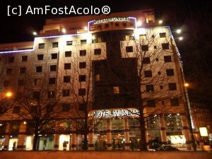 [P01] Hotel Mundial... vedere nocturna » foto by ultrasro <span class="label label-default labelC_thin small">NEVOTABILĂ</span>