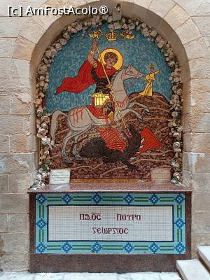 [P05] Cairo, Cartierul Copt, Biserica Coptă Sf. Gheorghe, Holul, Mozaic cu Sf. Gheorghe scris în limba greacă » foto by mprofeanu
 - 
<span class="allrVoted glyphicon glyphicon-heart hidden" id="av1532064"></span>
<a class="m-l-10 hidden" id="sv1532064" onclick="voting_Foto_DelVot(,1532064,24800)" role="button">șterge vot <span class="glyphicon glyphicon-remove"></span></a>
<a id="v91532064" class=" c-red"  onclick="voting_Foto_SetVot(1532064)" role="button"><span class="glyphicon glyphicon-heart-empty"></span> <b>LIKE</b> = Votează poza</a> <img class="hidden"  id="f1532064W9" src="/imagini/loader.gif" border="0" /><span class="AjErrMes hidden" id="e1532064ErM"></span>