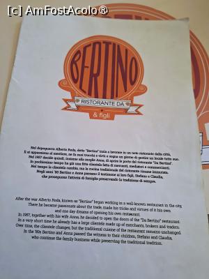 [P18] Ristorante da Bertino - prezentarea din meniu » foto by Carmen Ion
 - 
<span class="allrVoted glyphicon glyphicon-heart hidden" id="av1540159"></span>
<a class="m-l-10 hidden" id="sv1540159" onclick="voting_Foto_DelVot(,1540159,24890)" role="button">șterge vot <span class="glyphicon glyphicon-remove"></span></a>
<a id="v91540159" class=" c-red"  onclick="voting_Foto_SetVot(1540159)" role="button"><span class="glyphicon glyphicon-heart-empty"></span> <b>LIKE</b> = Votează poza</a> <img class="hidden"  id="f1540159W9" src="/imagini/loader.gif" border="0" /><span class="AjErrMes hidden" id="e1540159ErM"></span>