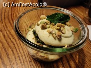 [P72] Pino Restaurant; tiramisu cu fistic » foto by crismis
 - 
<span class="allrVoted glyphicon glyphicon-heart hidden" id="av1478779"></span>
<a class="m-l-10 hidden" id="sv1478779" onclick="voting_Foto_DelVot(,1478779,25056)" role="button">șterge vot <span class="glyphicon glyphicon-remove"></span></a>
<a id="v91478779" class=" c-red"  onclick="voting_Foto_SetVot(1478779)" role="button"><span class="glyphicon glyphicon-heart-empty"></span> <b>LIKE</b> = Votează poza</a> <img class="hidden"  id="f1478779W9" src="/imagini/loader.gif" border="0" /><span class="AjErrMes hidden" id="e1478779ErM"></span>