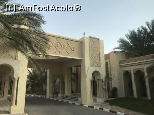 P04 [JUN-2019] El Mouradi Douz - intrarea în hotel
