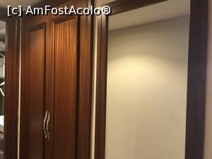 P15 [JUN-2018] Lamec Business Hotel - dulapul din hol