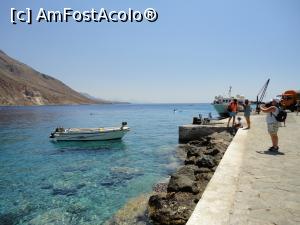 [P37] Portul de ferry din Loutro. » foto by maryka
 - 
<span class="allrVoted glyphicon glyphicon-heart hidden" id="av1200572"></span>
<a class="m-l-10 hidden" id="sv1200572" onclick="voting_Foto_DelVot(,1200572,25424)" role="button">șterge vot <span class="glyphicon glyphicon-remove"></span></a>
<a id="v91200572" class=" c-red"  onclick="voting_Foto_SetVot(1200572)" role="button"><span class="glyphicon glyphicon-heart-empty"></span> <b>LIKE</b> = Votează poza</a> <img class="hidden"  id="f1200572W9" src="/imagini/loader.gif" border="0" /><span class="AjErrMes hidden" id="e1200572ErM"></span>