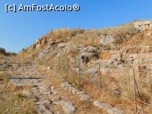 P17 [JUN-2019] Aici era calea principală de intrare în Aptera antică