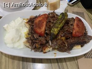 [P15] Nevale Restaurant Göreme - Iskender Kebap cu carne de vită » foto by nicole33
 - 
<span class="allrVoted glyphicon glyphicon-heart hidden" id="av1458735"></span>
<a class="m-l-10 hidden" id="sv1458735" onclick="voting_Foto_DelVot(,1458735,25901)" role="button">șterge vot <span class="glyphicon glyphicon-remove"></span></a>
<a id="v91458735" class=" c-red"  onclick="voting_Foto_SetVot(1458735)" role="button"><span class="glyphicon glyphicon-heart-empty"></span> <b>LIKE</b> = Votează poza</a> <img class="hidden"  id="f1458735W9" src="/imagini/loader.gif" border="0" /><span class="AjErrMes hidden" id="e1458735ErM"></span>