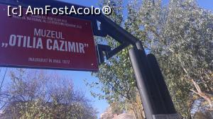 [P02] Casa memorială Otilia Cazimir, Iași » foto by Mioritik
 - 
<span class="allrVoted glyphicon glyphicon-heart hidden" id="av1292043"></span>
<a class="m-l-10 hidden" id="sv1292043" onclick="voting_Foto_DelVot(,1292043,25937)" role="button">șterge vot <span class="glyphicon glyphicon-remove"></span></a>
<a id="v91292043" class=" c-red"  onclick="voting_Foto_SetVot(1292043)" role="button"><span class="glyphicon glyphicon-heart-empty"></span> <b>LIKE</b> = Votează poza</a> <img class="hidden"  id="f1292043W9" src="/imagini/loader.gif" border="0" /><span class="AjErrMes hidden" id="e1292043ErM"></span>