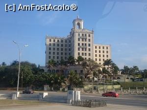 [P33] Hotel National de Cuba, vazut de pe Bulevardul Malecon » foto by mecut
 - 
<span class="allrVoted glyphicon glyphicon-heart hidden" id="av1136592"></span>
<a class="m-l-10 hidden" id="sv1136592" onclick="voting_Foto_DelVot(,1136592,26029)" role="button">șterge vot <span class="glyphicon glyphicon-remove"></span></a>
<a id="v91136592" class=" c-red"  onclick="voting_Foto_SetVot(1136592)" role="button"><span class="glyphicon glyphicon-heart-empty"></span> <b>LIKE</b> = Votează poza</a> <img class="hidden"  id="f1136592W9" src="/imagini/loader.gif" border="0" /><span class="AjErrMes hidden" id="e1136592ErM"></span>
