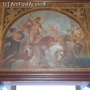 [P36] București, Muzeul Theodor Aman, Holul Mare, Apollo cu carul său tras de patru cai, inspirat pictorul de Versailles și Ludovic al XIV-lea » foto by mprofeanu
 - 
<span class="allrVoted glyphicon glyphicon-heart hidden" id="av1431129"></span>
<a class="m-l-10 hidden" id="sv1431129" onclick="voting_Foto_DelVot(,1431129,26186)" role="button">șterge vot <span class="glyphicon glyphicon-remove"></span></a>
<a id="v91431129" class=" c-red"  onclick="voting_Foto_SetVot(1431129)" role="button"><span class="glyphicon glyphicon-heart-empty"></span> <b>LIKE</b> = Votează poza</a> <img class="hidden"  id="f1431129W9" src="/imagini/loader.gif" border="0" /><span class="AjErrMes hidden" id="e1431129ErM"></span>