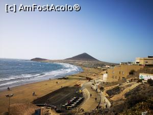 [P01] Playa del Medano văzută de la înalțime, cu Montana Roja pe fundal » foto by crismis
 - 
<span class="allrVoted glyphicon glyphicon-heart hidden" id="av1156950"></span>
<a class="m-l-10 hidden" id="sv1156950" onclick="voting_Foto_DelVot(,1156950,26269)" role="button">șterge vot <span class="glyphicon glyphicon-remove"></span></a>
<a id="v91156950" class=" c-red"  onclick="voting_Foto_SetVot(1156950)" role="button"><span class="glyphicon glyphicon-heart-empty"></span> <b>LIKE</b> = Votează poza</a> <img class="hidden"  id="f1156950W9" src="/imagini/loader.gif" border="0" /><span class="AjErrMes hidden" id="e1156950ErM"></span>