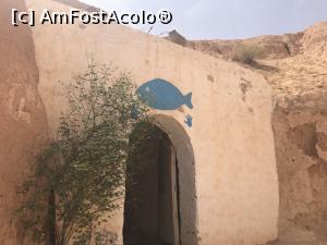 P13 [JUN-2019] În vizită la berberii din Matmata - ușa casei troglodite