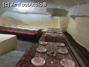 P14 [JUN-2019] Restaurant Les Berberes - mese în aşteptarea clienţilor