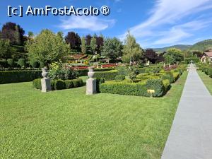 [P16] I Giardini di Zoe » foto by Carmen Ion
 - 
<span class="allrVoted glyphicon glyphicon-heart hidden" id="av1511723"></span>
<a class="m-l-10 hidden" id="sv1511723" onclick="voting_Foto_DelVot(,1511723,26461)" role="button">șterge vot <span class="glyphicon glyphicon-remove"></span></a>
<a id="v91511723" class=" c-red"  onclick="voting_Foto_SetVot(1511723)" role="button"><span class="glyphicon glyphicon-heart-empty"></span> <b>LIKE</b> = Votează poza</a> <img class="hidden"  id="f1511723W9" src="/imagini/loader.gif" border="0" /><span class="AjErrMes hidden" id="e1511723ErM"></span>