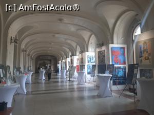 [P21] Expozitia de pictura » foto by Zoazore
 - 
<span class="allrVoted glyphicon glyphicon-heart hidden" id="av1526263"></span>
<a class="m-l-10 hidden" id="sv1526263" onclick="voting_Foto_DelVot(,1526263,27230)" role="button">șterge vot <span class="glyphicon glyphicon-remove"></span></a>
<a id="v91526263" class=" c-red"  onclick="voting_Foto_SetVot(1526263)" role="button"><span class="glyphicon glyphicon-heart-empty"></span> <b>LIKE</b> = Votează poza</a> <img class="hidden"  id="f1526263W9" src="/imagini/loader.gif" border="0" /><span class="AjErrMes hidden" id="e1526263ErM"></span>