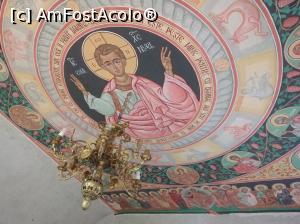 [P15] Mănăstirea Sfânta Treime, Drăgănești Vlașca » foto by Mioritik
 - 
<span class="allrVoted glyphicon glyphicon-heart hidden" id="av1292655"></span>
<a class="m-l-10 hidden" id="sv1292655" onclick="voting_Foto_DelVot(,1292655,27275)" role="button">șterge vot <span class="glyphicon glyphicon-remove"></span></a>
<a id="v91292655" class=" c-red"  onclick="voting_Foto_SetVot(1292655)" role="button"><span class="glyphicon glyphicon-heart-empty"></span> <b>LIKE</b> = Votează poza</a> <img class="hidden"  id="f1292655W9" src="/imagini/loader.gif" border="0" /><span class="AjErrMes hidden" id="e1292655ErM"></span>