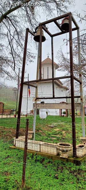 [P12] Prin curtea mănăstirii. » foto by tata123 🔱
 - 
<span class="allrVoted glyphicon glyphicon-heart hidden" id="av1511900"></span>
<a class="m-l-10 hidden" id="sv1511900" onclick="voting_Foto_DelVot(,1511900,27275)" role="button">șterge vot <span class="glyphicon glyphicon-remove"></span></a>
<a id="v91511900" class=" c-red"  onclick="voting_Foto_SetVot(1511900)" role="button"><span class="glyphicon glyphicon-heart-empty"></span> <b>LIKE</b> = Votează poza</a> <img class="hidden"  id="f1511900W9" src="/imagini/loader.gif" border="0" /><span class="AjErrMes hidden" id="e1511900ErM"></span>