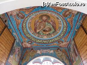 [P16] Pictură în clopotnița Mănăstirii „Sf. Ioan Botezătorul” - Brânceni, Teleorman.  » foto by tata123 🔱
 - 
<span class="allrVoted glyphicon glyphicon-heart hidden" id="av700708"></span>
<a class="m-l-10 hidden" id="sv700708" onclick="voting_Foto_DelVot(,700708,27275)" role="button">șterge vot <span class="glyphicon glyphicon-remove"></span></a>
<a id="v9700708" class=" c-red"  onclick="voting_Foto_SetVot(700708)" role="button"><span class="glyphicon glyphicon-heart-empty"></span> <b>LIKE</b> = Votează poza</a> <img class="hidden"  id="f700708W9" src="/imagini/loader.gif" border="0" /><span class="AjErrMes hidden" id="e700708ErM"></span>