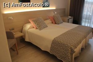 P13 [APR-2022] Mallorca, Playa de Palma, Hotel Timor, Camera 205, Paturile confortabile