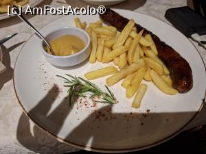 [P27] Skopje, Restaurantul Skopski Merak, Masa noastră, Cârnat tradițional macedonean afumat » foto by mprofeanu
 - 
<span class="allrVoted glyphicon glyphicon-heart hidden" id="av1539705"></span>
<a class="m-l-10 hidden" id="sv1539705" onclick="voting_Foto_DelVot(,1539705,27603)" role="button">șterge vot <span class="glyphicon glyphicon-remove"></span></a>
<a id="v91539705" class=" c-red"  onclick="voting_Foto_SetVot(1539705)" role="button"><span class="glyphicon glyphicon-heart-empty"></span> <b>LIKE</b> = Votează poza</a> <img class="hidden"  id="f1539705W9" src="/imagini/loader.gif" border="0" /><span class="AjErrMes hidden" id="e1539705ErM"></span>