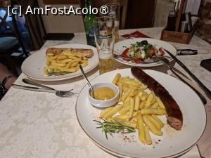 [P28] Skopje, Restaurantul Skopski Merak, Masa noastră » foto by mprofeanu
 - 
<span class="allrVoted glyphicon glyphicon-heart hidden" id="av1539706"></span>
<a class="m-l-10 hidden" id="sv1539706" onclick="voting_Foto_DelVot(,1539706,27603)" role="button">șterge vot <span class="glyphicon glyphicon-remove"></span></a>
<a id="v91539706" class=" c-red"  onclick="voting_Foto_SetVot(1539706)" role="button"><span class="glyphicon glyphicon-heart-empty"></span> <b>LIKE</b> = Votează poza</a> <img class="hidden"  id="f1539706W9" src="/imagini/loader.gif" border="0" /><span class="AjErrMes hidden" id="e1539706ErM"></span>